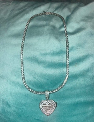 Heart Pendent Picture Locket